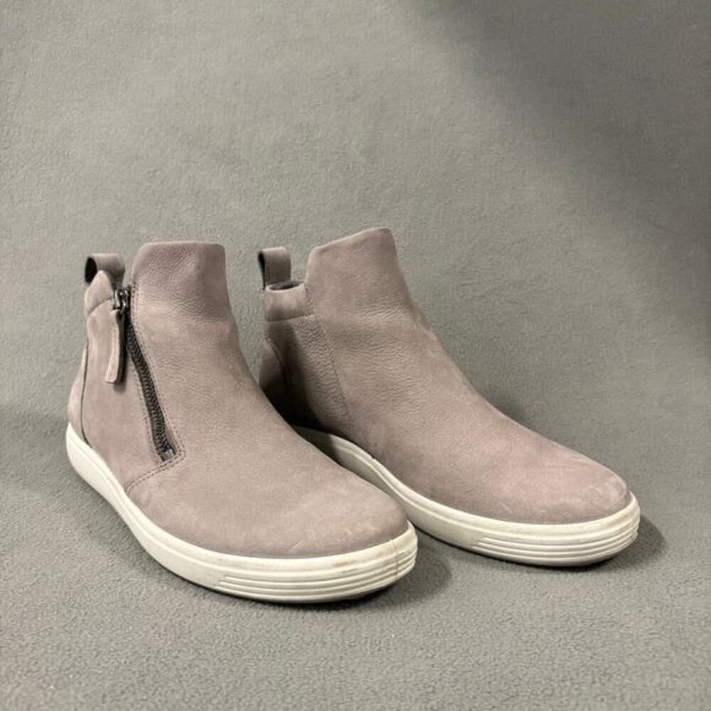 ECCO Soft‎ 7 Women's Zipped Ankle Boot in Gray Size 9-9.5 Sneaker Booties